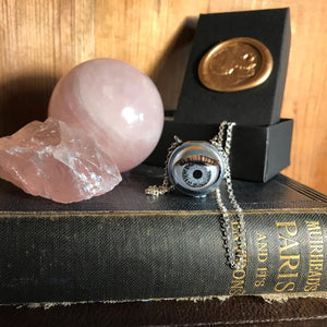 quartz zombie grey doll eye jawline jewellery jewelry necklace