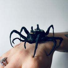 Load image into Gallery viewer, Creepy Spider Creature Sculpture